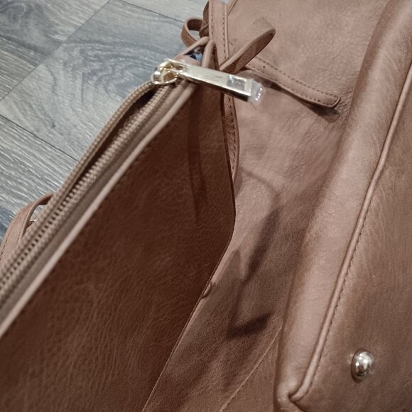 Womans Urban Expressions purse with matching handbag - Picture 6 of 12